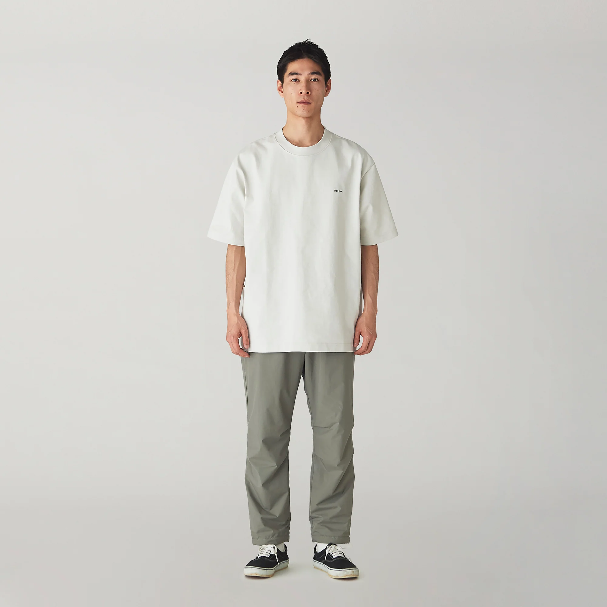 Heavy Cotton Border T-Shirt - Image 10