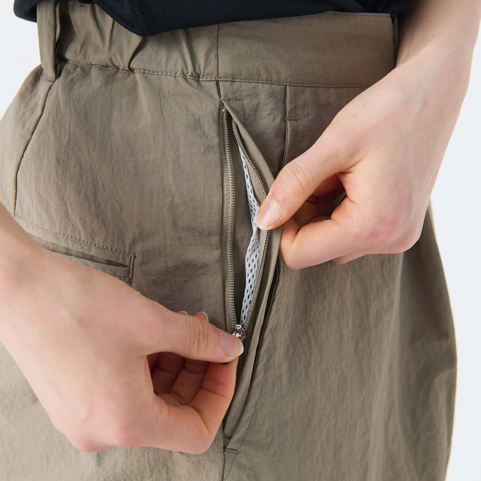 Nylon Washer Trousers - Image 10
