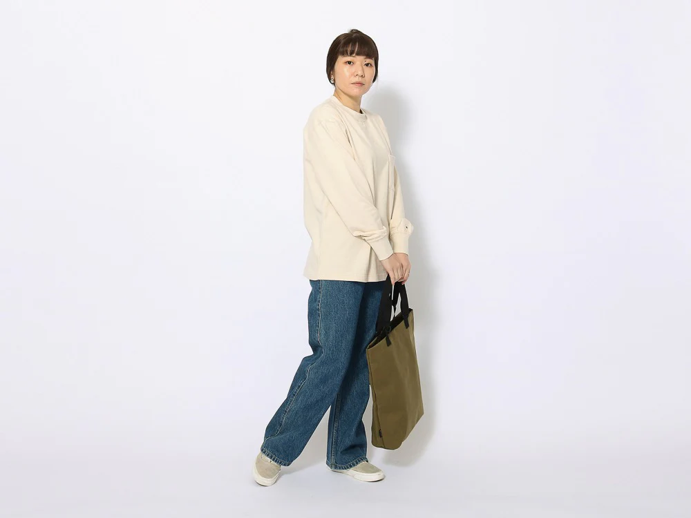Recycled Cotton Long Sleeve T-Shirt - Image 12