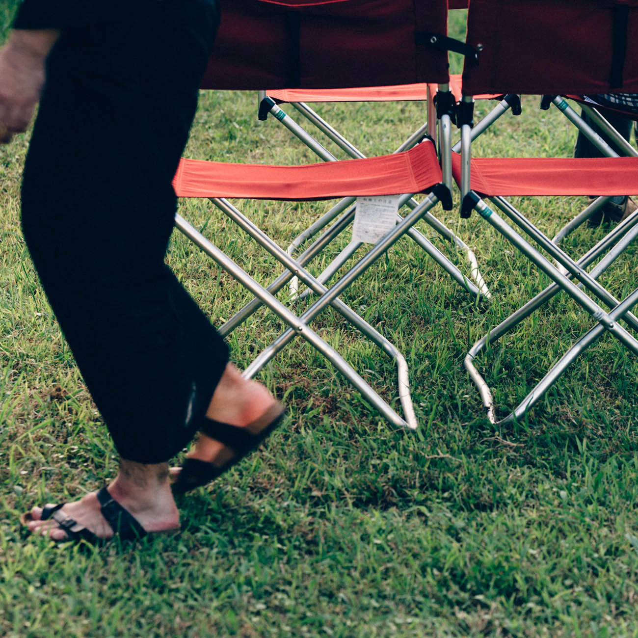 Red Folding Chair - Image 17