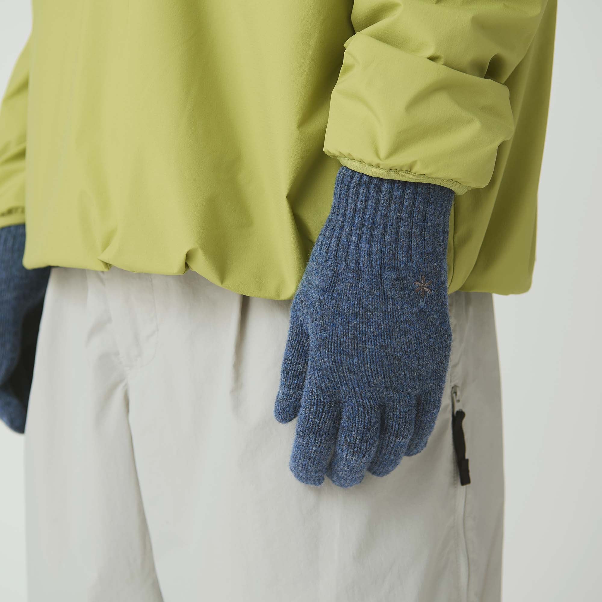 Washable Wool Knit Gloves - Image 3