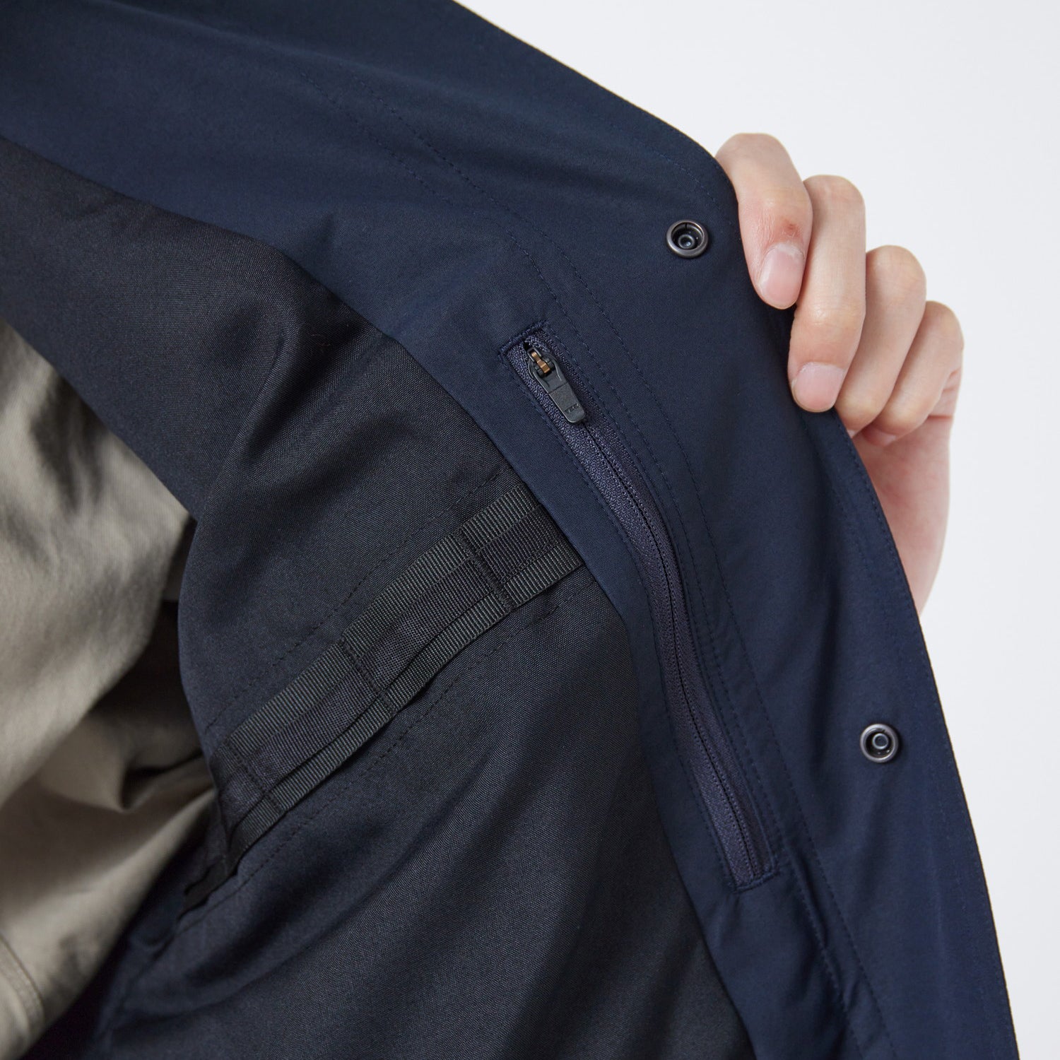 WINDSTOPPER Bal Collar Coat - Image 10
